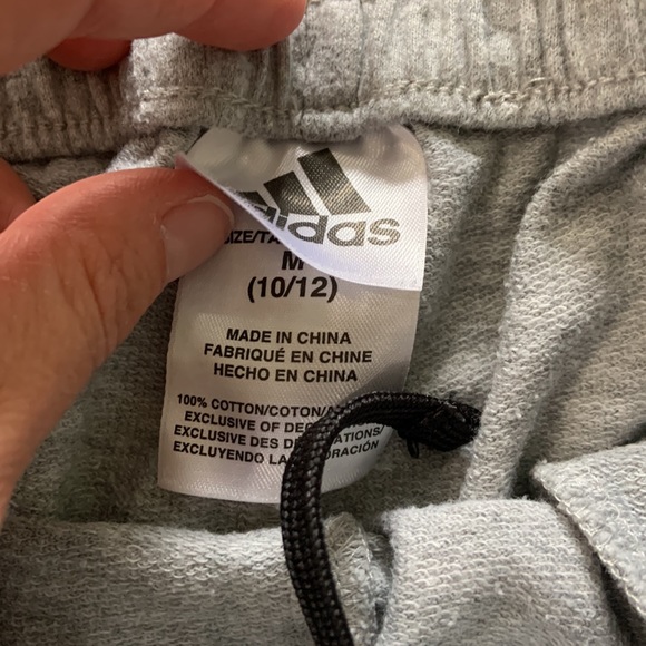 Adidas cotton shorts, medium - Picture 2 of 3